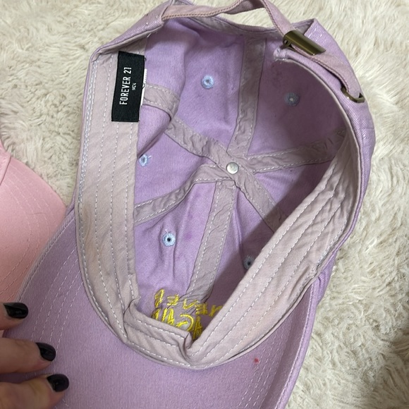 BUNDLE! 3 Hats Assorted - Picture 10 of 11